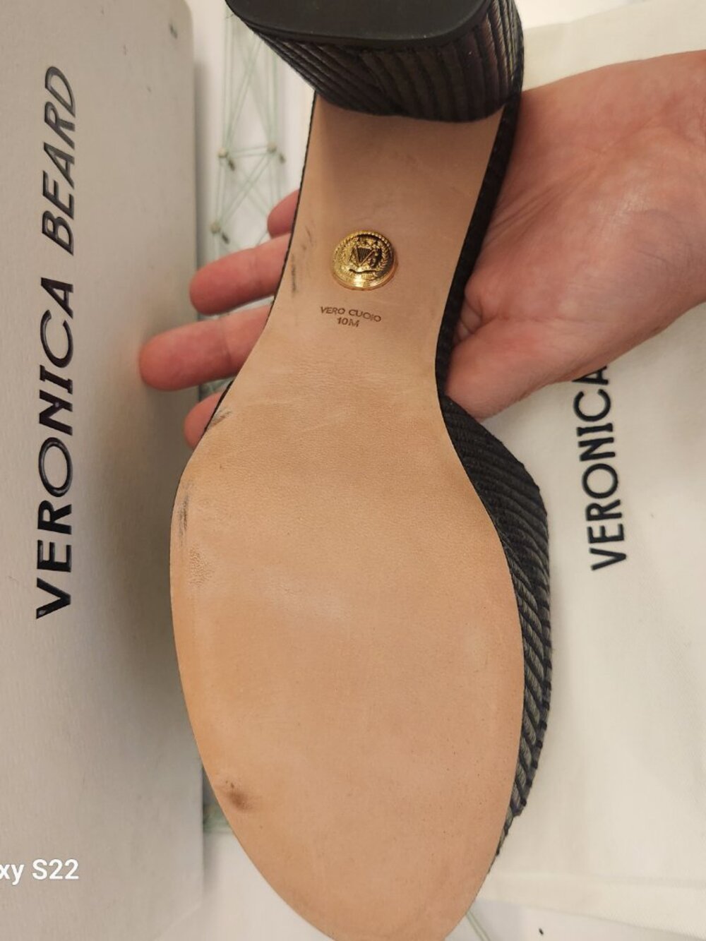 Veronica Beard "Dali" Black Leather Block Heels Platforms Sandals. NIB. Size 10 - Picture 11 of 16